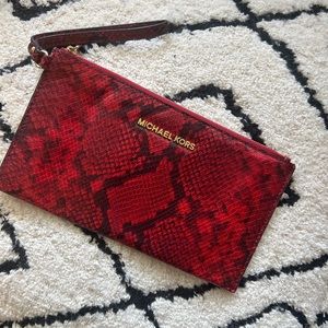 Michael Kors wristlet